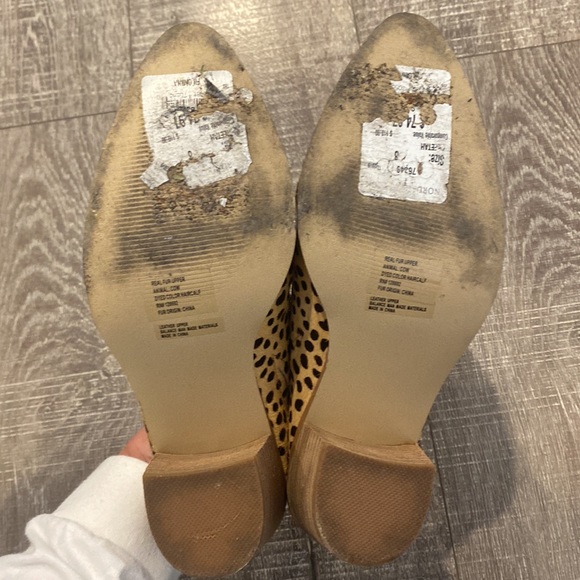 Dolce Vita Cheetah Print Mules - Picture 4 of 5